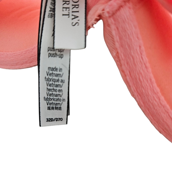 Victoria's Secret Pink Lace Bra - Picture 4 of 4